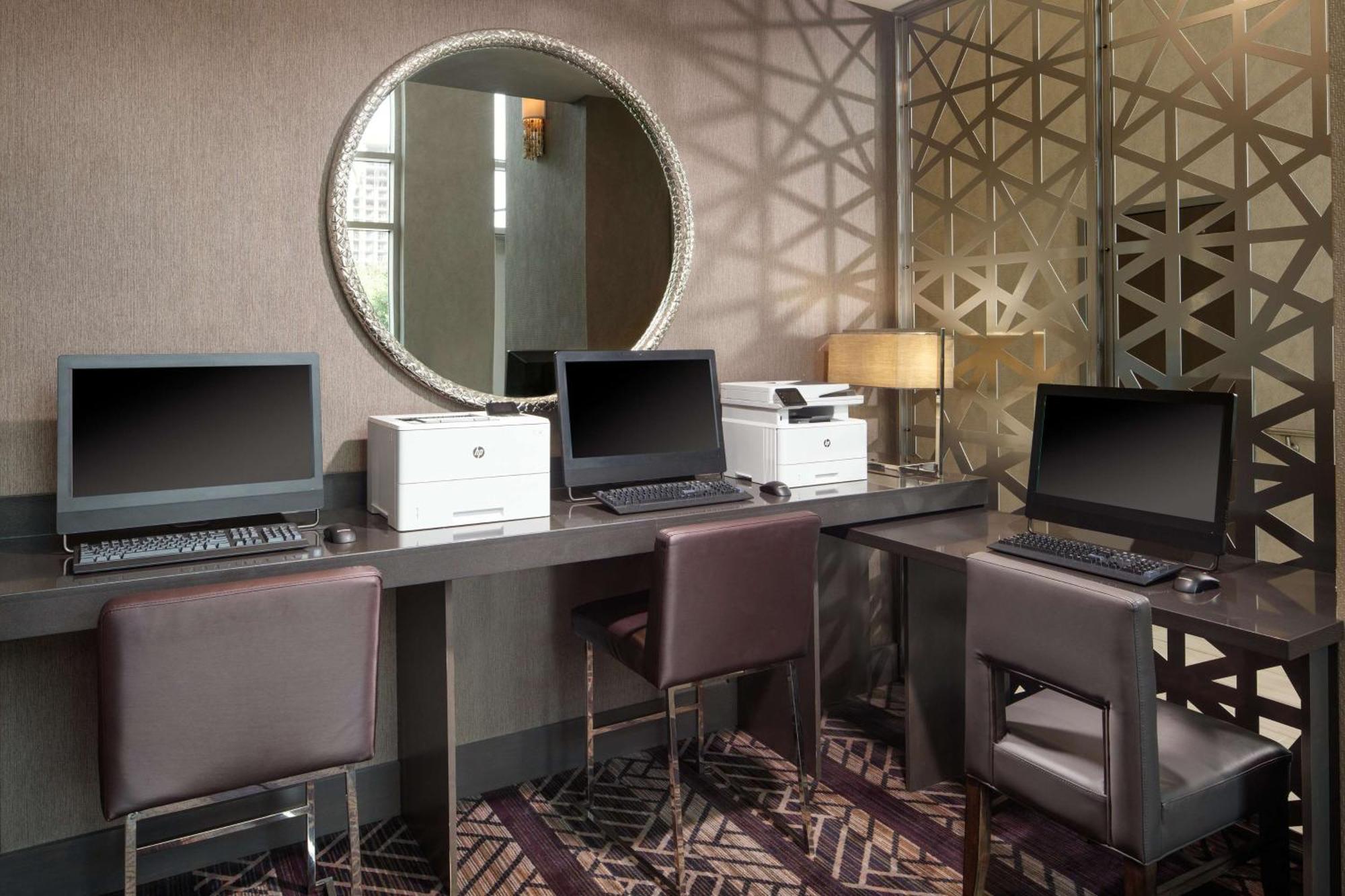 Embassy Suites By Hilton Charlotte Uptown Exteriér fotografie