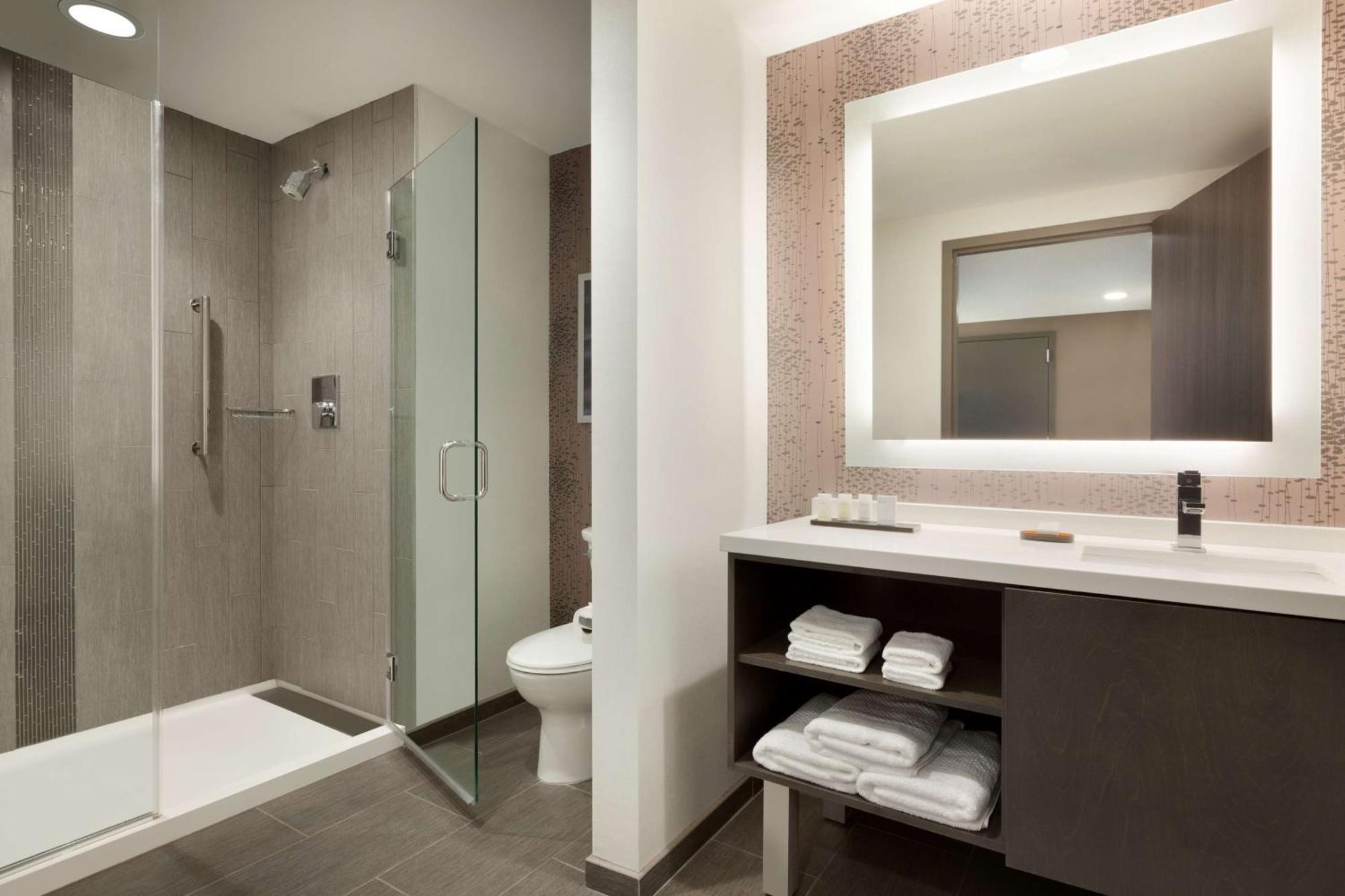 Embassy Suites By Hilton Charlotte Uptown Exteriér fotografie