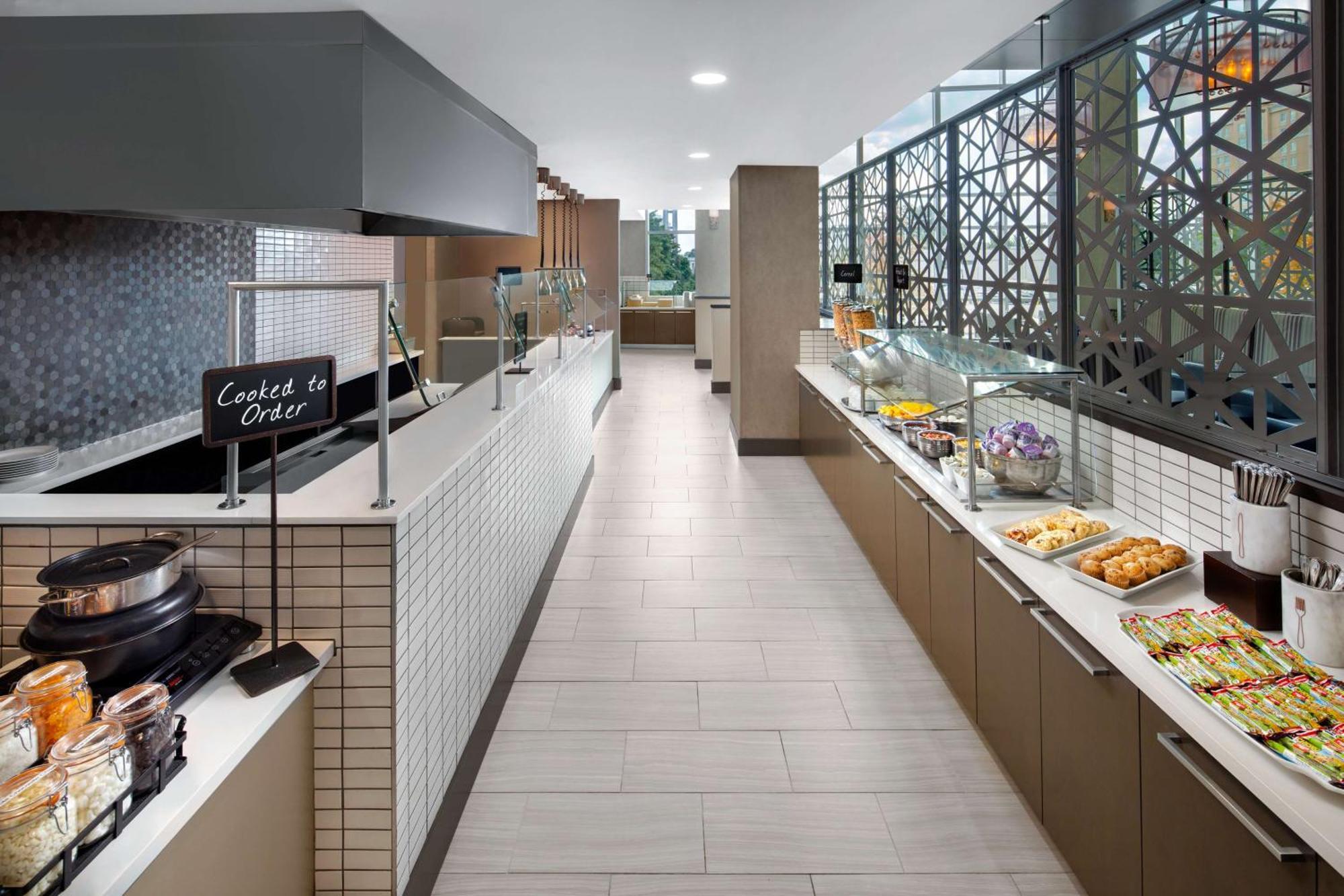 Embassy Suites By Hilton Charlotte Uptown Exteriér fotografie